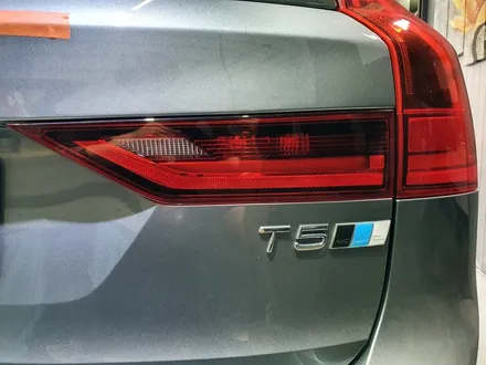 볼보 V90 크로스 컨트리 에이버리 다이아몬드 화이트 전체 랩핑 시공 / 부산 해운대구