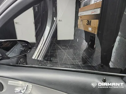 부산해운대썬팅 벤츠 E 클래스 글라스틴트 산타나 시공 / 부산 해운대구