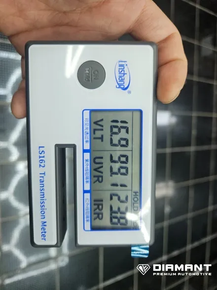 부산해운대썬팅 벤츠 C200 레인보우 V90 썬팅시공 / 부산 해운대구
