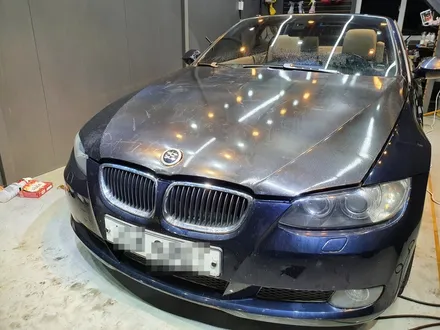 부산 송정 기장 BMW E93 335i 컨버터블 보닛 6D카본 랩핑 시공 / 부산 해운대구