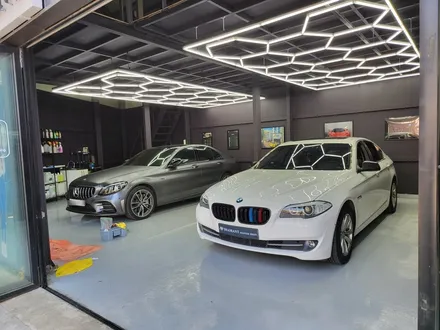 BMW F10 528i 루프스킨 루프랩핑 / 부산 해운대구