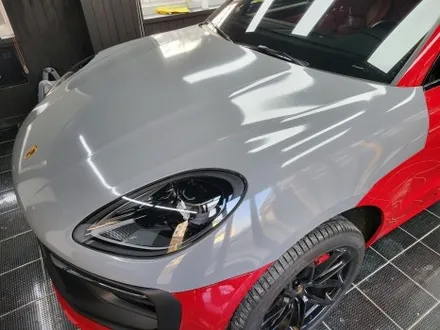 포르쉐 마칸  95B GTS 에이버리 락그레이 전체 랩핑 시공 / 부산 해운대구