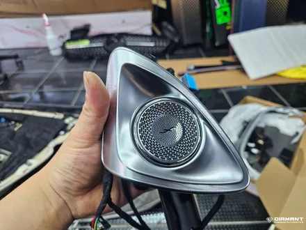 부산해운대벤츠튜닝 W223 S클래스 실내 피아노트림,엑티브 엠비언트,4D 부메스터까지 한번에 시공완료 / 부산 해운대구