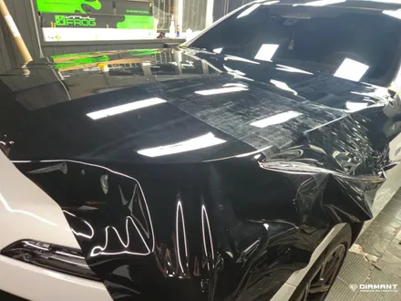부산해운대랩핑 BMW 7시리즈 상단투톤랩핑 코치라인까지 신차랩핑튜닝은 디아만트에서 / 부산 해운대구