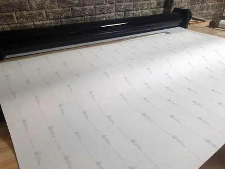 크라이슬러 300C 에이버리 데니슨 블랙 전체 랩핑 및 몰딩 크롬 삭제 , 실내 우드 삭제 랩핑 ,프론트립 사이드스텝 장착 / 부산 해운대구