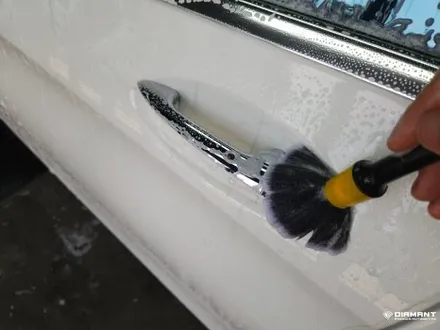 부산해운대랩핑 벤츠 W205 C클래스 크롬죽이기, 라이트PPF 까지 전문튜닝샵 디아만트 / 부산 해운대구