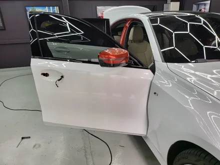 부산 해운대 송정 기장 일광 랩핑 전문점 디아만트 마스터샵 BMW G20 330e 에이버리 다이아몬드 화이트 전체 랩핑 제거 시공 / 부산 해운대구