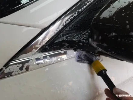 부산해운대랩핑 벤츠 W205 C클래스 크롬죽이기, 라이트PPF 까지 전문튜닝샵 디아만트 / 부산 해운대구