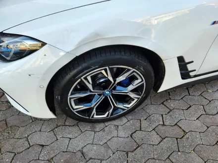 bmw i4 접촉사고 자차 보험 처리 전문 / 차량 ppf 필름 랩핑 펠리세이드 / 도요타 캠리 외제차 긁힘 전체 도색 자기부담금 할인 / 서울 서대문구