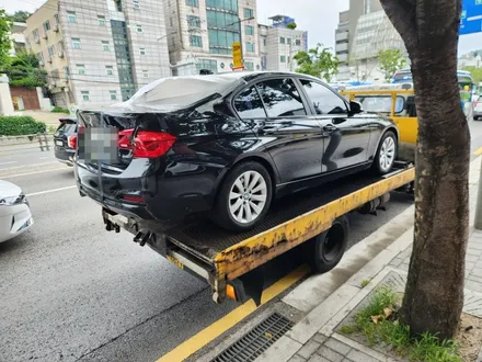 BMW 보험수리 전문 자동차 트렁크 열림 사고수리 자기부담금 할인 / 서울 서대문