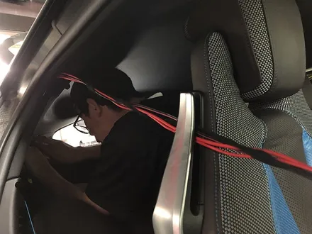 BMW i8 블랙박스 장착 아이나비QXD3000 / 커넥티드 매립 / 서울 서대문