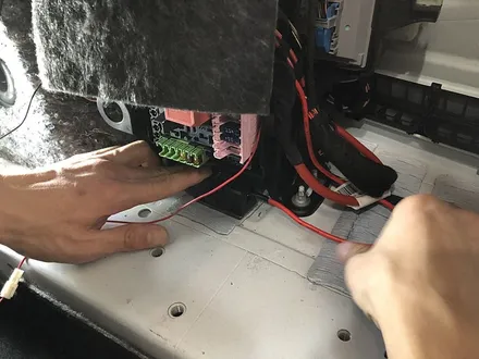 벤츠 보조배터리 장착 E클래스 에코파워팩 13C / 서울 서대문