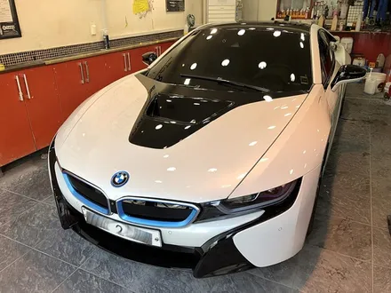 BMW i8 광택 으로 흠집제거 / 서울 서대문