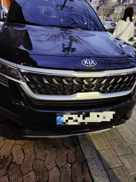 포르쉐 718 카이맨 앞범퍼 긁힘 복원 랩핑 / bmw 520i 접촉사고 보험처리 대물 / 셀토스 휀다 판금도색 / 서울 서대문구