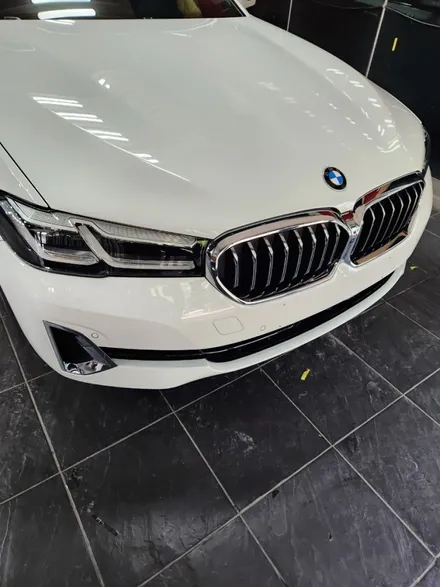 자동차 접촉사고 보험 수리 / 벤츠 cls350 / bmw 530i 범퍼 ppf 가죽시트 코팅 / 볼보 v60 덴트 복원 도색 전문업체 / 서울 서대문구