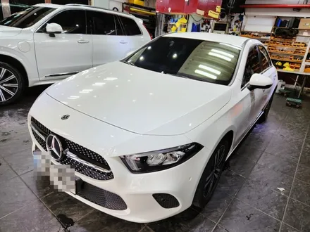 벤츠  A220 보험 보상 공업사 / 포르쉐 파나메라 긁힘 손상 도장 / 테슬라 모델 Y 자동차 흠집제거 / 서울 서대문