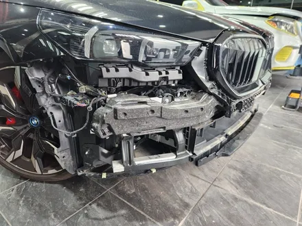 차량 범퍼 복원 가격 ? BMW G60 5시리즈 범퍼 깨짐 수리 업체 / 서울 서대문