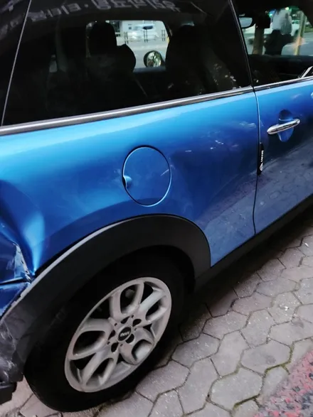 벤츠 마이바흐 투톤 랩핑 코치 비용 // 테슬라 찌그러짐 판금도색 수리 / bmw 미니쿠퍼 접촉사고 수입차 자차 보험처리 / 서울 서대문구