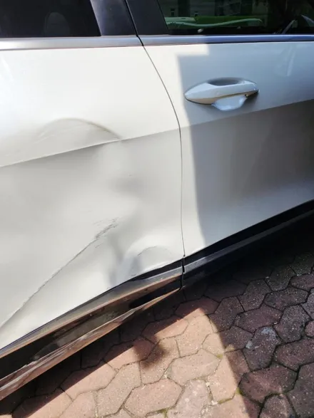 포르쉐 911 gts 앞 범퍼 ppf / 벤츠 s350 보험수리 자차 수리 판금도색 랩핑 / 스포티지 차량 찌그러진문 긁힘 덴트복원 공업사 / 서울 서대문구