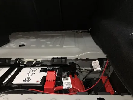 BMW530i 보조배터리 / 블랙박스 장착 [아이나비QXD3000프로 / 에코파워팩20C] / 서울 서대문
