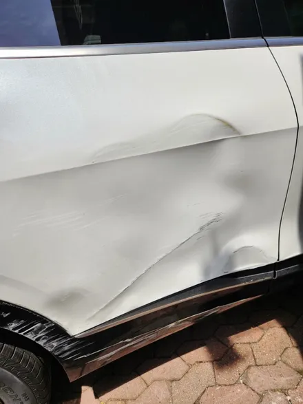 포르쉐 911 gts 앞 범퍼 ppf / 벤츠 s350 보험수리 자차 수리 판금도색 랩핑 / 스포티지 차량 찌그러진문 긁힘 덴트복원 공업사 / 서울 서대문구