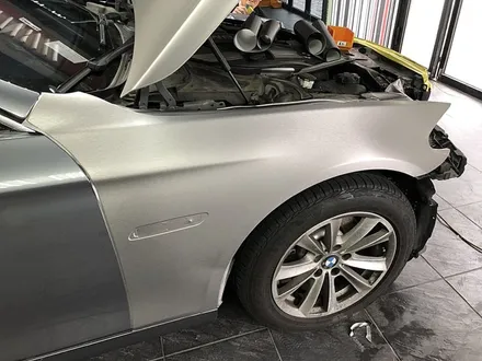 BMW528i 전체랩핑 가격 상담후 티타늄브러쉬 랩핑으로 결정 / 서울 서대문
