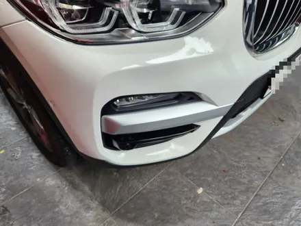링컨 에비에이터 접촉사고 뺑소니 보험처리 도색 유리막코팅 / bmw x3 범퍼 긁힘 제거 / 미니쿠퍼 판금도색 랩핑 제거 차량 수리 전문 / 서울 서대문구