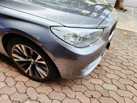 재규어 XF 보험 수리 찌그러짐 / BMW 5GT 도장 덴트 전문 / 벤츠 E220D  자동차 범퍼 복원 긁힘 / 서울 서대문