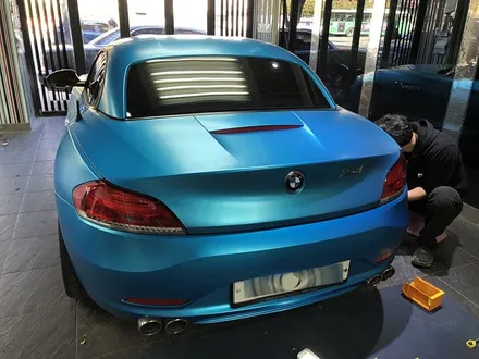 BMW Z4 랩핑보수 뒷범퍼/뒤휀다 부분랩핑 [3M 사틴오션심머] / 서울 서대문