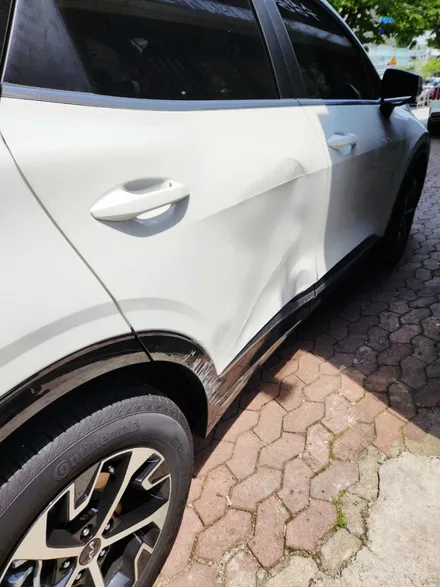 포르쉐 911 gts 앞 범퍼 ppf / 벤츠 s350 보험수리 자차 수리 판금도색 랩핑 / 스포티지 차량 찌그러진문 긁힘 덴트복원 공업사 / 서울 서대문구