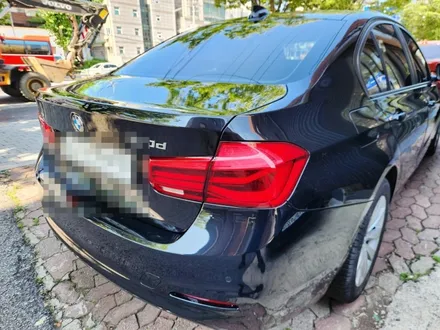 BMW 보험수리 전문 자동차 트렁크 열림 사고수리 자기부담금 할인 / 서울 서대문