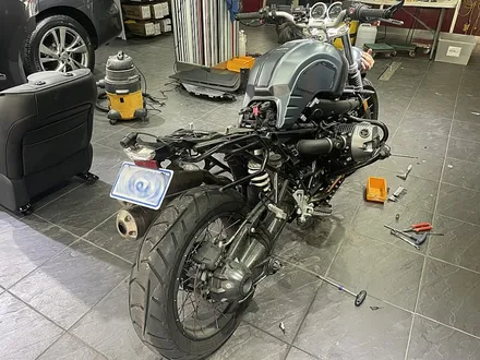 [오토바이 랩핑] BMW Rnine T 바이크 랩핑 / 색상변경 / 서울 서대문