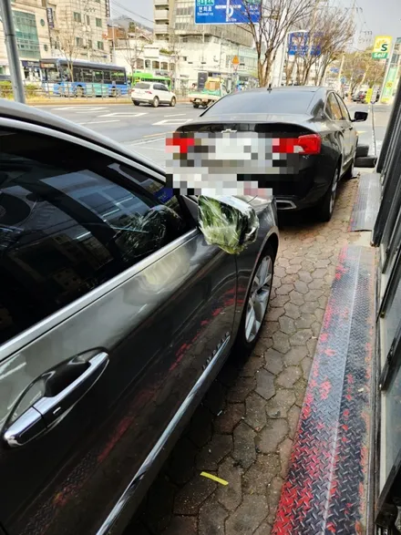 차량 수리 / 쉐보레 임팔라 사이드미러 교체 문짝 판금도색 / 아우디 a4 자차 보험처리 / bmw x5 범퍼 기스제거 덴트 복원 전문 업체 가격 / 서울 서대문구
