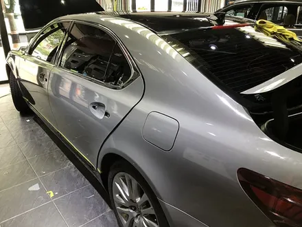 렉서스LS600 HL 전체랩핑 유광그레이 [글로스 그레이] / 서울 서대문