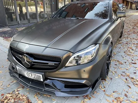벤츠CLS63 AMG 범퍼복원/랩핑보수 [3M2080-SP242 사틴 골드더스트 블랙] / 서울 서대문