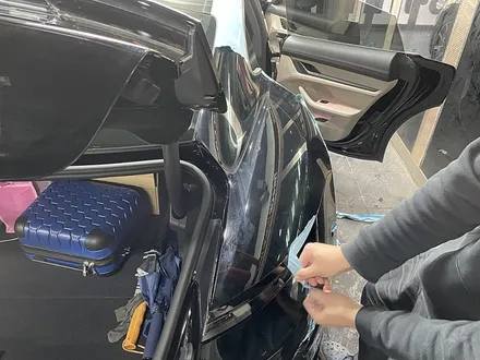 전체랩핑제거 포르쉐 타이칸 / 서울 서대문구