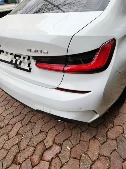 수입차 bmw 사고 수리 랩핑 제거 광택 / 디펜더 판금도색 덴트 // bmw 330e 문짝 교체 없이 복원 수리비 / 서울 서대문구
