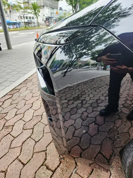 수입차 포르쉐 파나메라 전체 ppf / 신형 bmw 740i 범퍼 긁힘 덴트 복원 / 벤츠 gla 찌그러짐 판금도색 수리 대물 보험처리 공업사 / 서울 서대문구