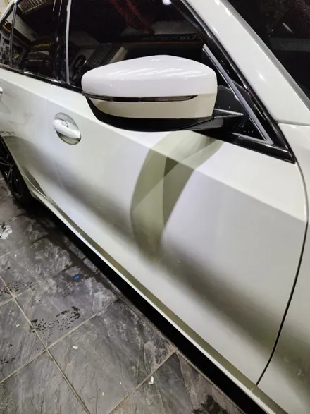 수입차 bmw 사고 수리 랩핑 제거 광택 / 디펜더 판금도색 덴트 // bmw 330e 문짝 교체 없이 복원 수리비 / 서울 서대문구