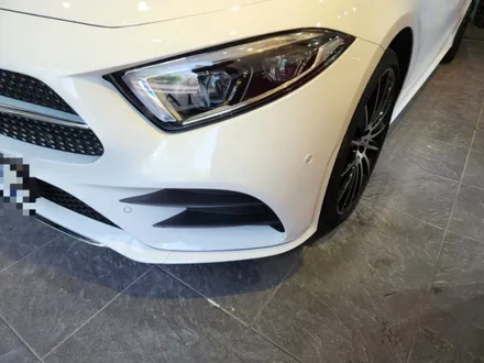 레인지로버 이보크 ppf 랩핑 전체 / 포르쉐 카이엔 자차 보험처리 덴트 판금도색 / 벤츠 cls400d 주차장 접촉사고 긁힘 수리 유리막코팅 전문 서비스센터 / 서울 서대문구