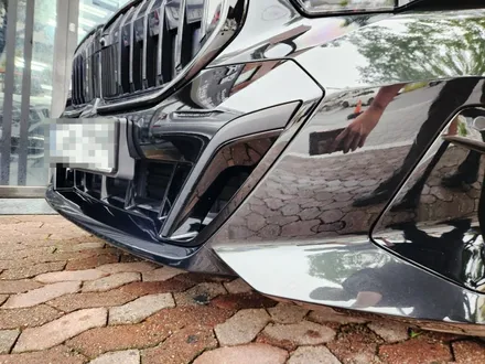차량 범퍼 복원 가격 ? BMW G60 5시리즈 범퍼 깨짐 수리 업체 / 서울 서대문