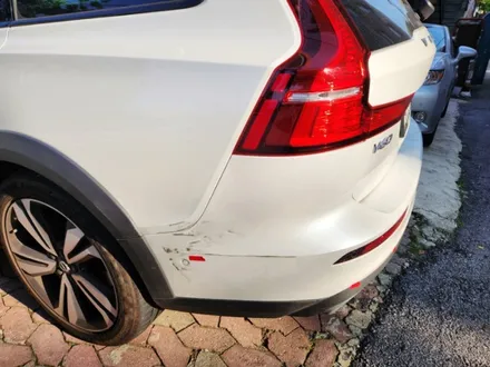 자동차 접촉사고 보험 수리 / 벤츠 cls350 / bmw 530i 범퍼 ppf 가죽시트 코팅 / 볼보 v60 덴트 복원 도색 전문업체 / 서울 서대문구