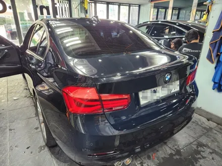 BMW 보험수리 전문 자동차 트렁크 열림 사고수리 자기부담금 할인 / 서울 서대문