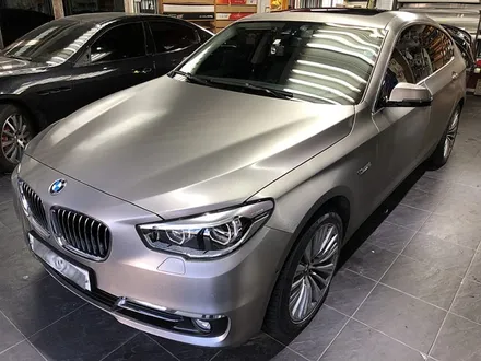 BMW5GT 자동차 전체랩핑 가격은 차종마다 다르다 / 서울 서대문
