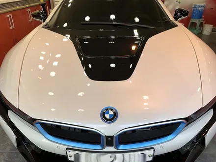 BMW i8 광택 으로 흠집제거 / 서울 서대문