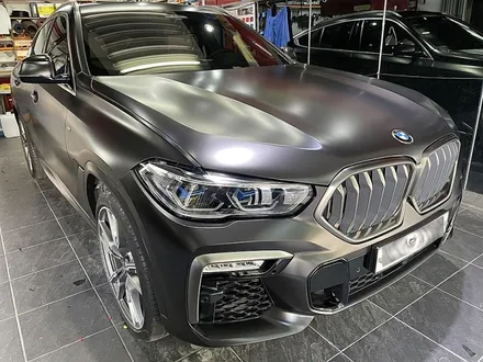 BMW X6 M50d 전체랩핑 [에이버리 사틴블랙] / 서울 서대문