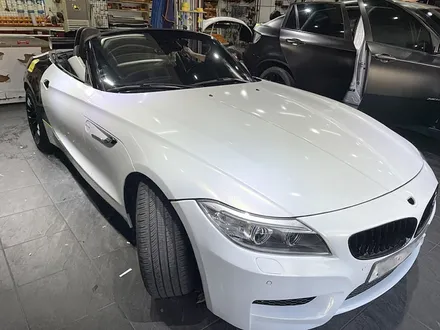 자동차랩핑 BMW Z4 색상변경 [3M2080-GP240 글로스 화이트 골드 스파클] / 서울 서대문구