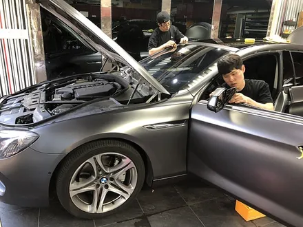 자동차랩핑 사고 범퍼손상으로 전체랩핑 진행 BMW640i / 서울 서대문