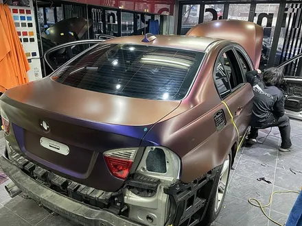 BMW323i E90 전체랩핑 카멜레온 [사틴 로링썬더] / 서울 서대문