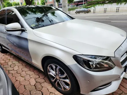 자동차 찌그러짐 수리 / 티구안 도색 비용 / bmw 자차 긁힘 제거 / 벤츠 c200 랩핑 접촉사고 대물 보험처리 정비소 / 서울 서대문구